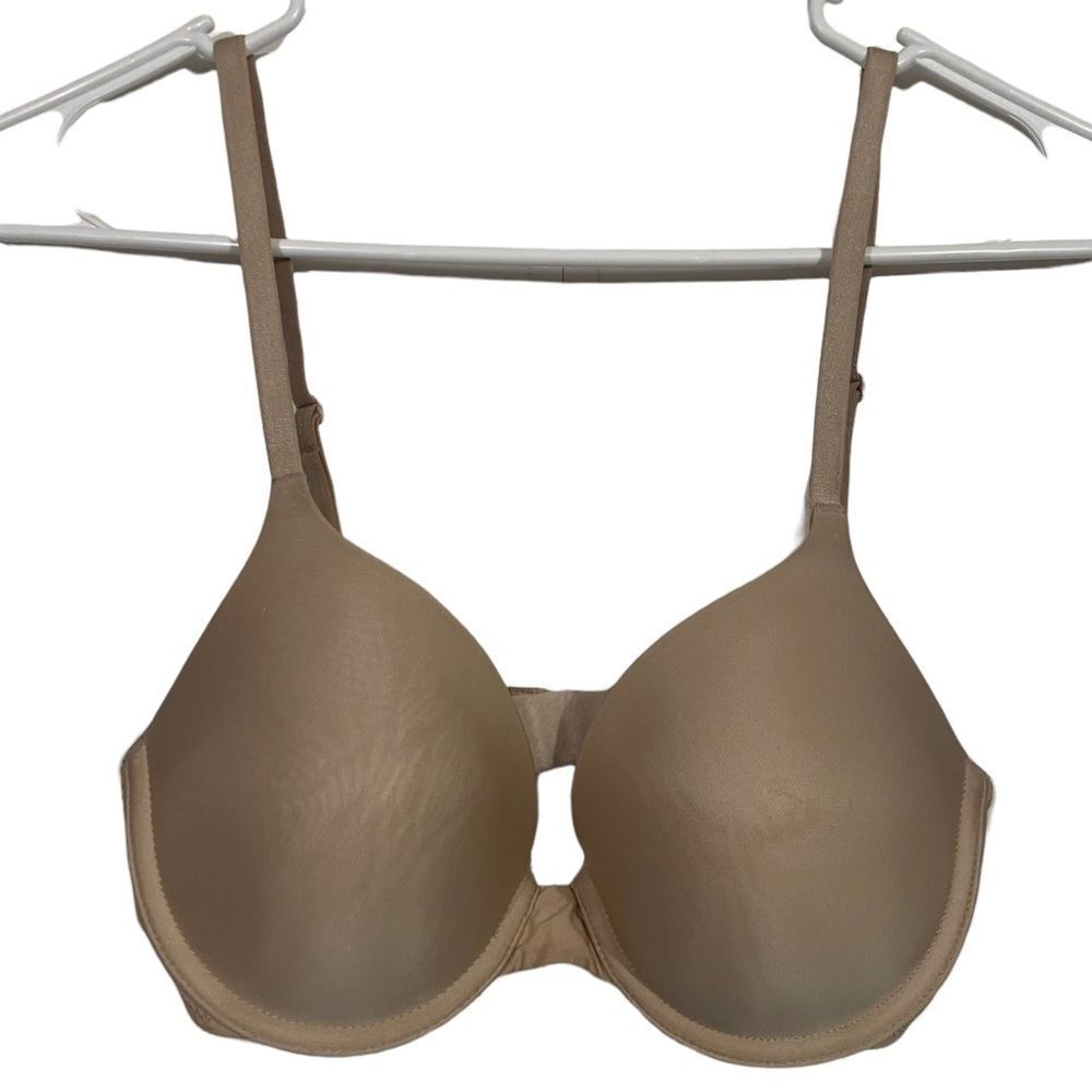 Victoria’s Secret 32D Perfect Coverage Nude Bra